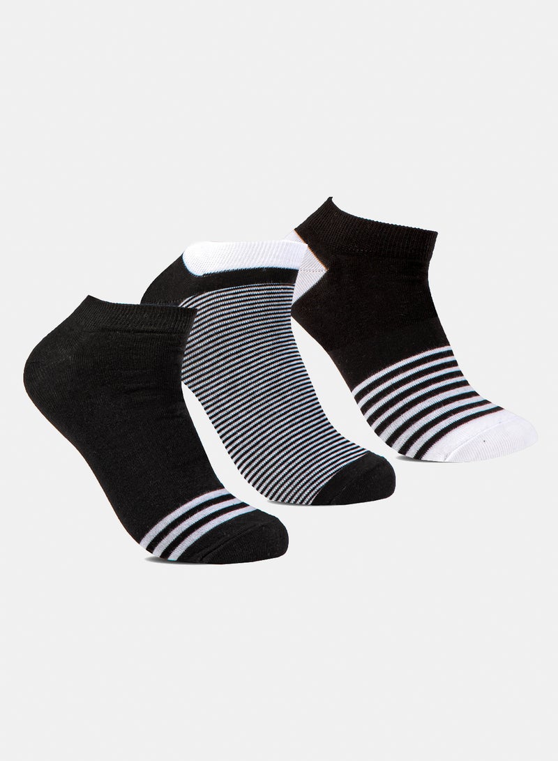Odds Men's Pack of 3 Lycra Ankle Patterned Socks - Image 1